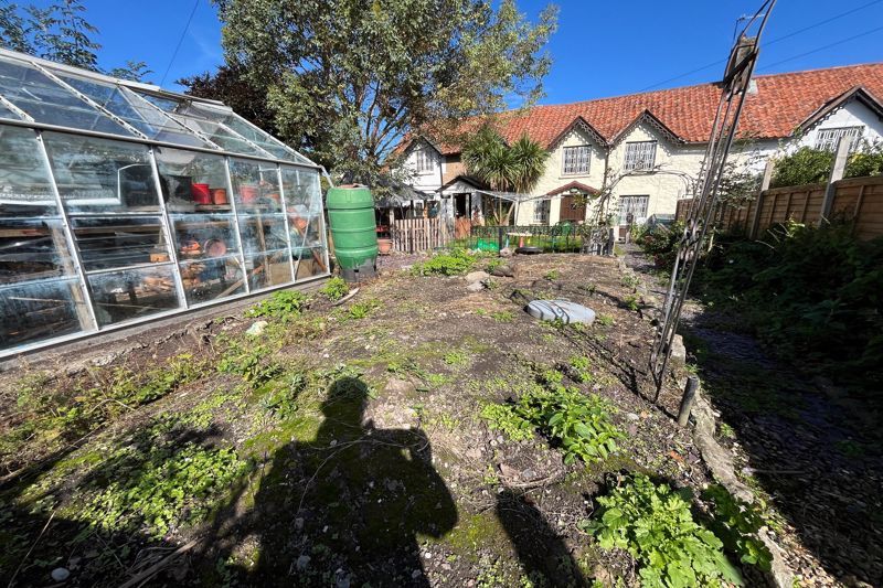Property photo 3 of 13 Photo 3
