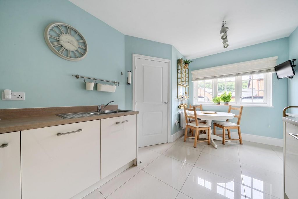 Property photo 3 of 19 1478952-1-6A32d9c7A3c12.Jpg