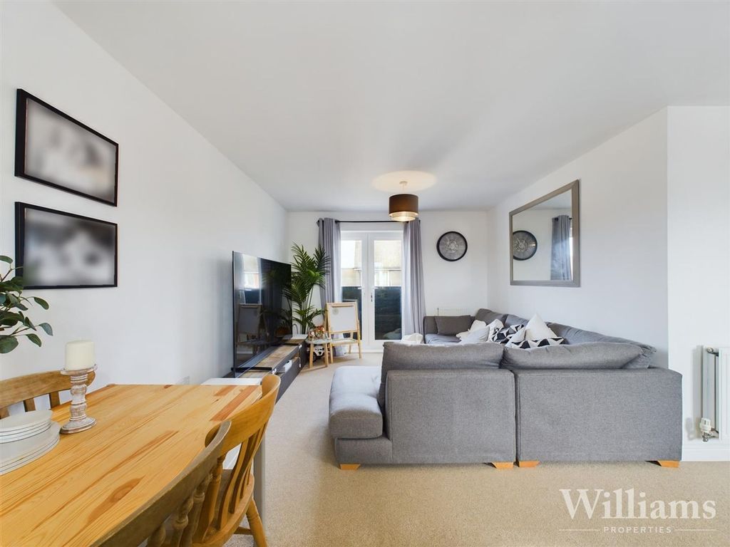 Property photo 2 of 9 Cam02962G0-Pr0070-Still003.Jpg