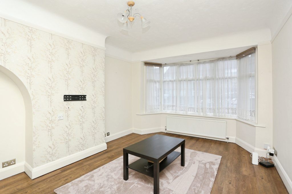 Property photo 3 of 23