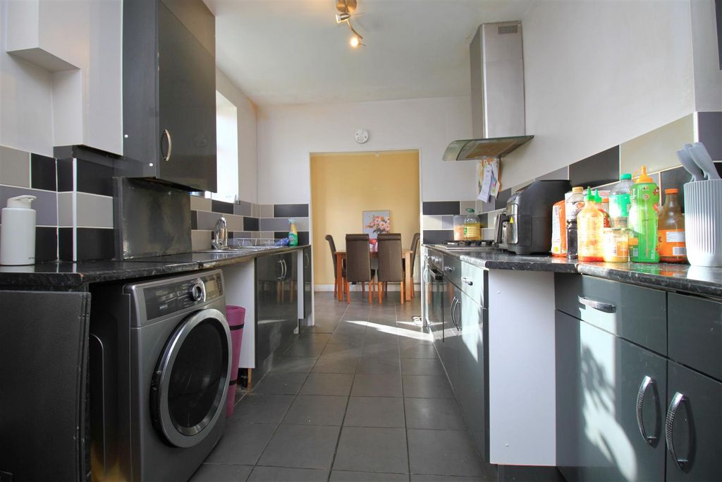 Property photo 3 of 16 Kitchen...Jpg