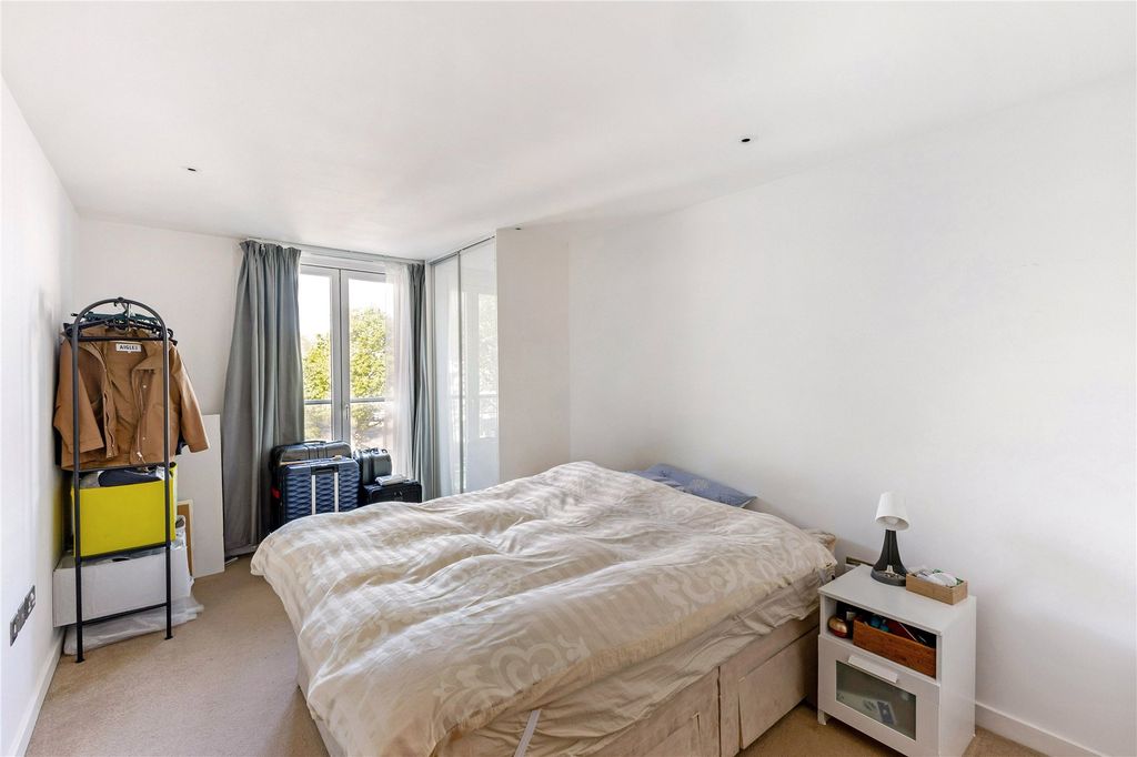 Property photo 3 of 12 Picture No. 12