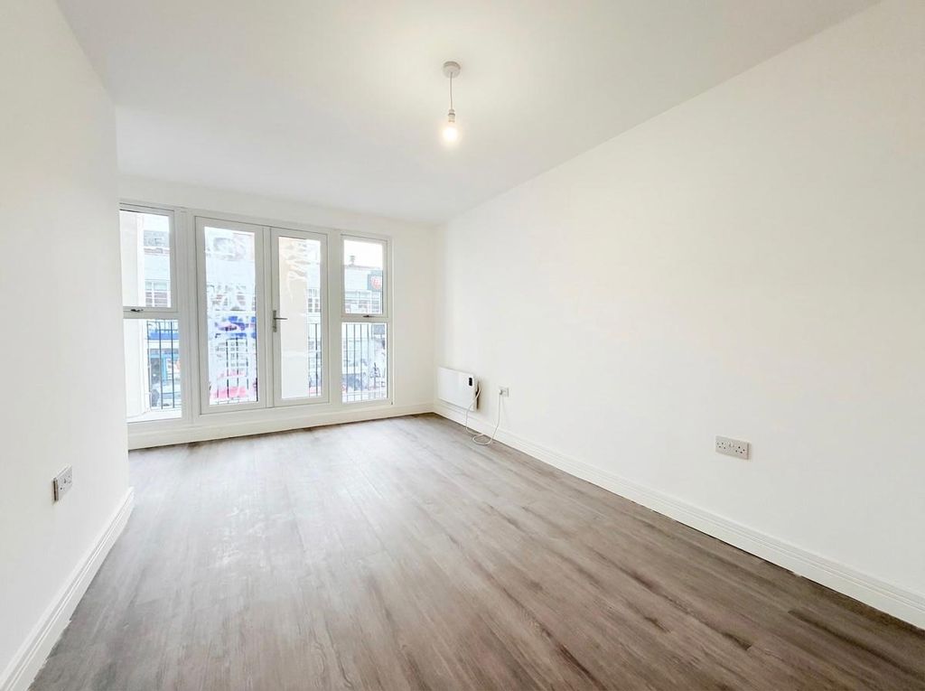 Property photo 3 of 4 Whatsapp Image 2026-03-18 At 12.21.14 (3).Jpeg