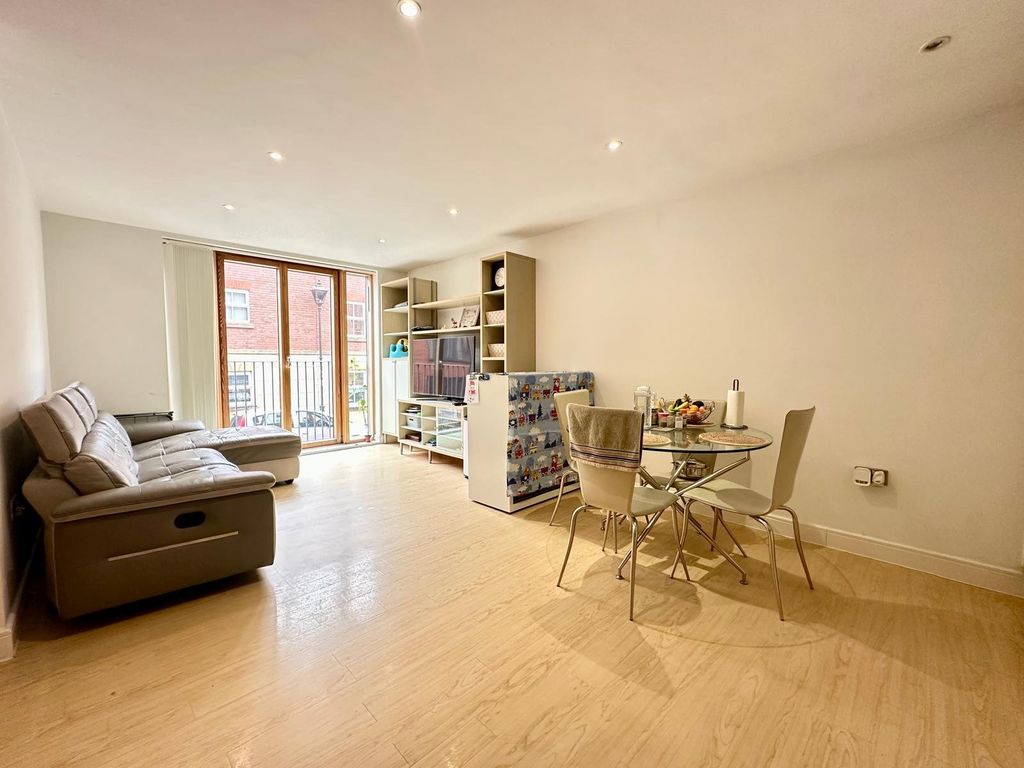 Property photo 3 of 10 Picture No. 22