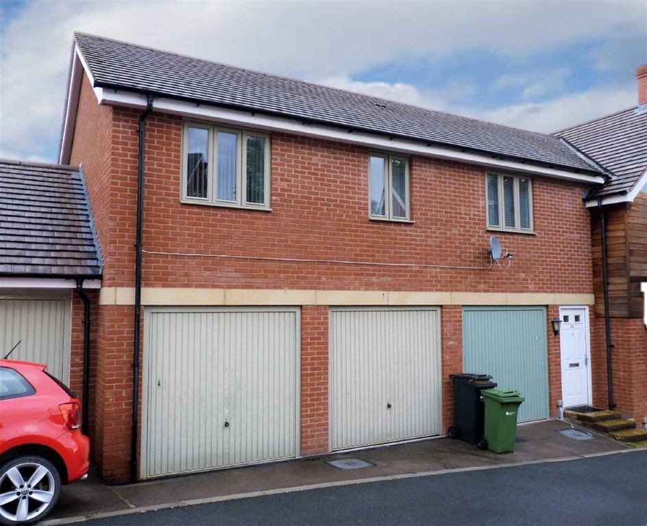 Property photo 1 of 5