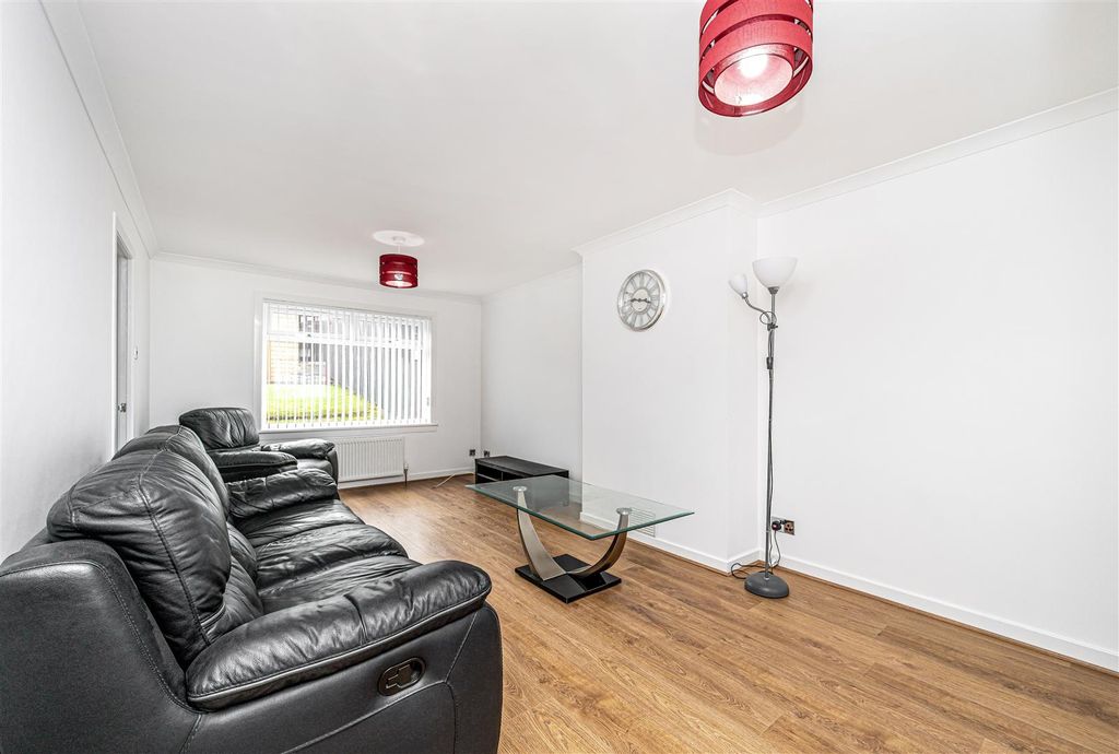 Property photo 3 of 16 Property Image 3