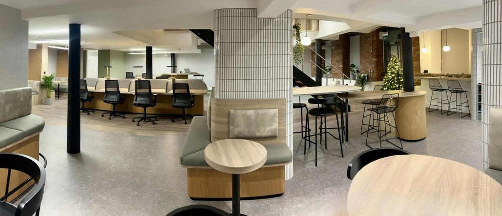 Property photo 3 of 8 Panoramic From Banquette Seats .Jpg