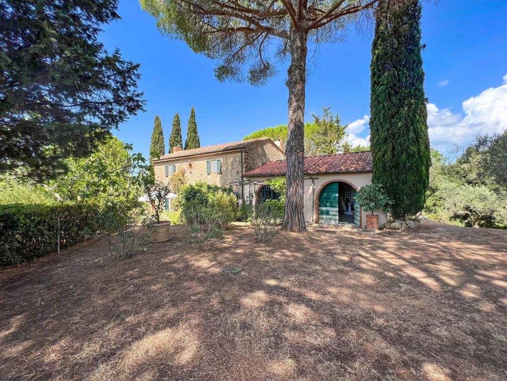 Property photo 2 of 50