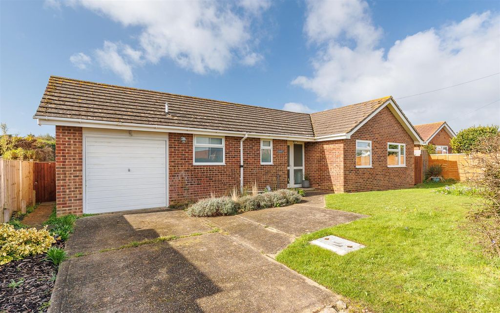 Property photo 1 of 26