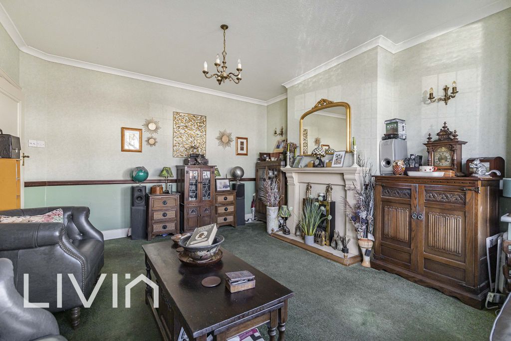 Property photo 3 of 19 025A5201