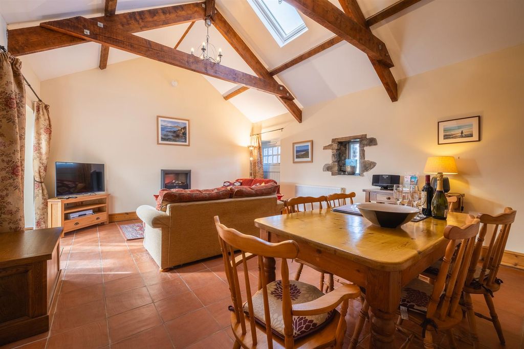 Property photo 3 of 36 Rochgate_Farm_Meadowbarn_2048Px_011.Jpg