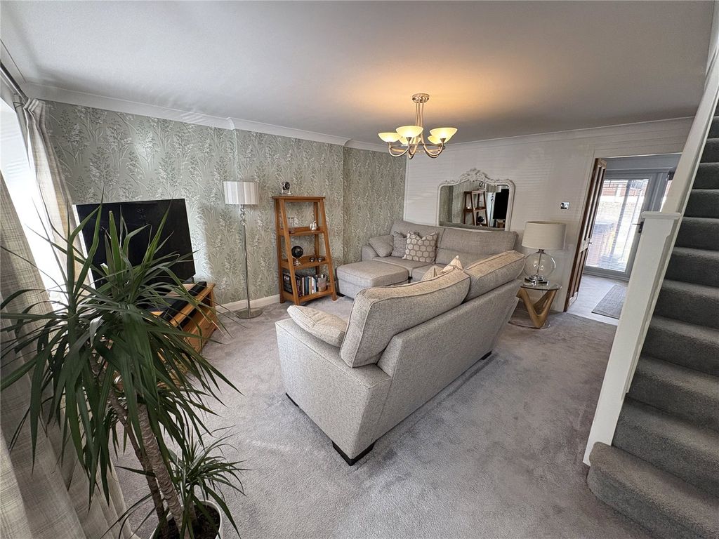Property photo 2 of 14 Picture No. 02