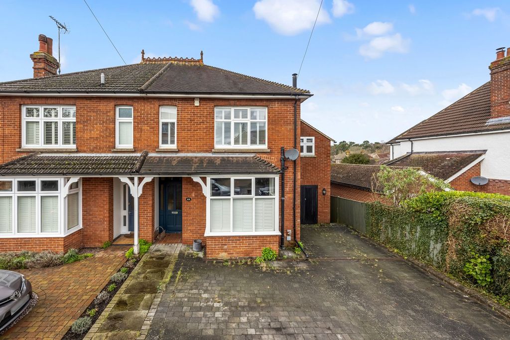Additional image 29 of 5 bed semi-detached house for saleHaywards Road, Haywards Heath RH16