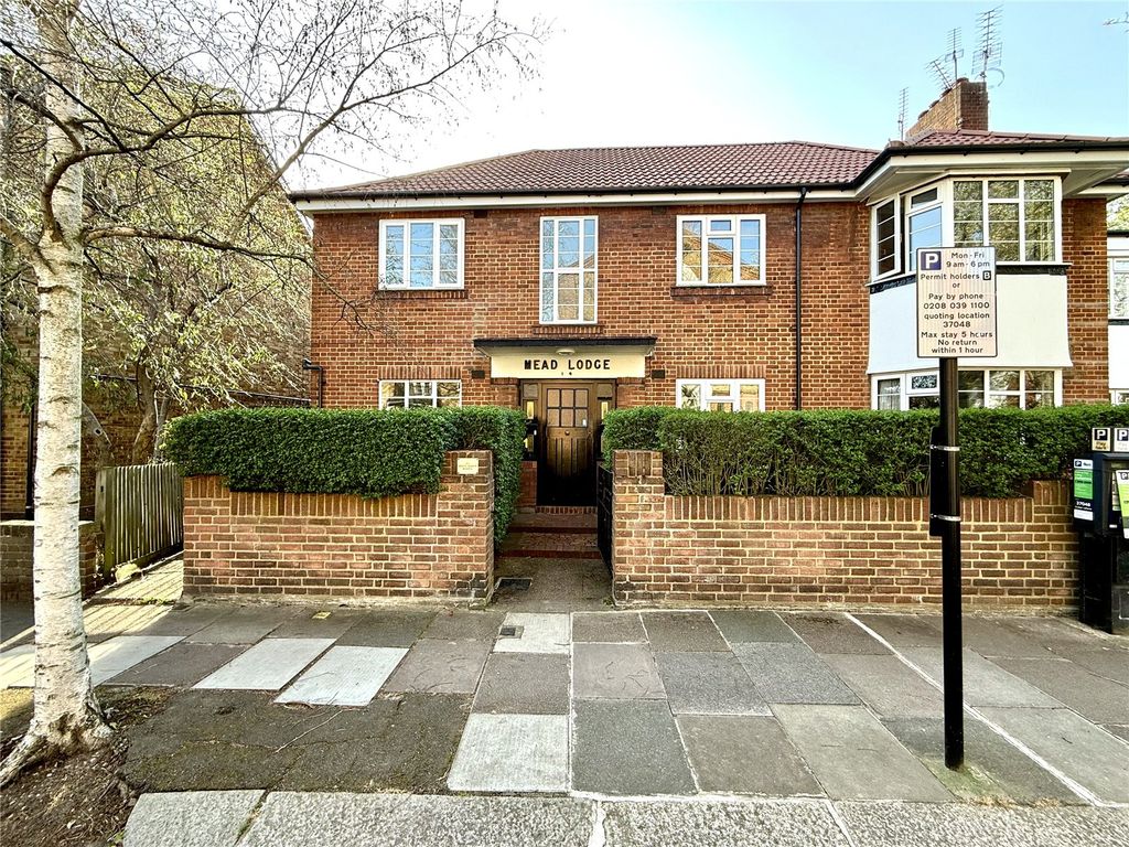 Property photo 1 of 8 Exterior