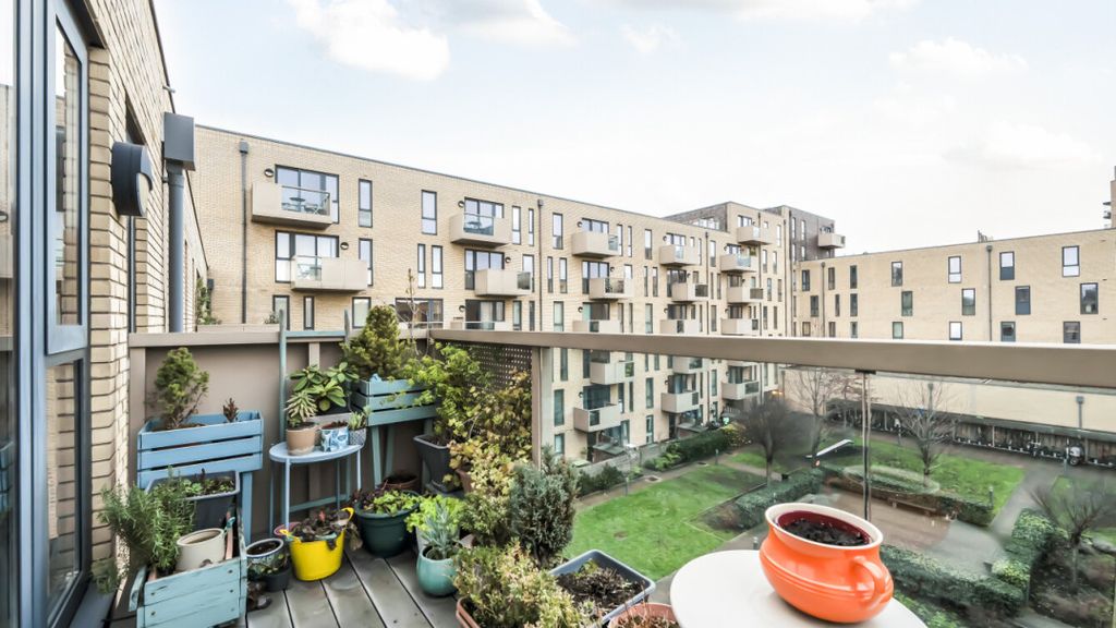 Property photo 3 of 20