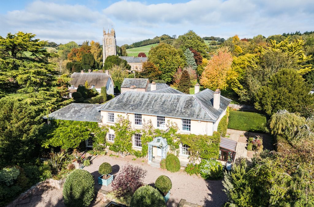 Property photo 2 of 27 1361878-1-68E810E...