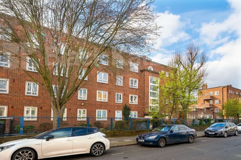 Property photo 1 of 1