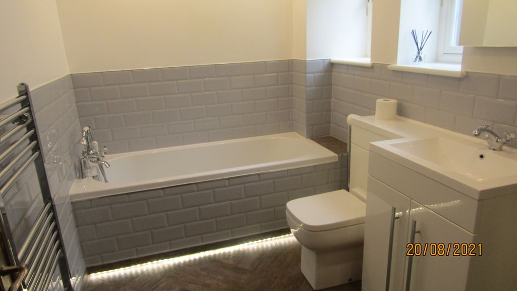 Property photo 2 of 26