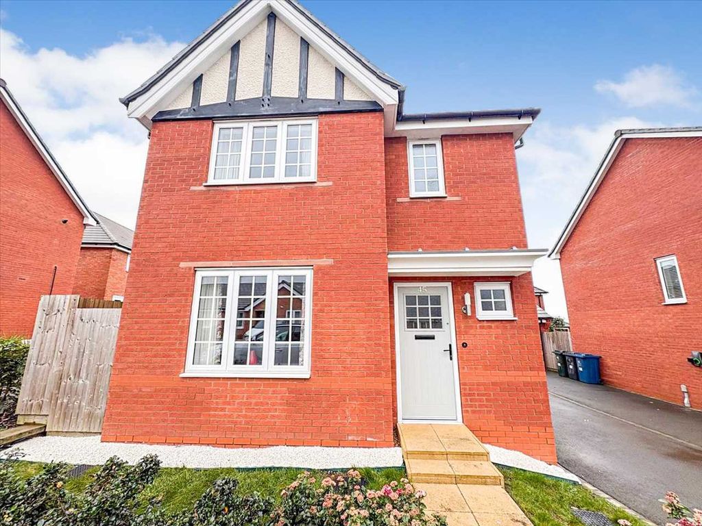 Property photo 2 of 33