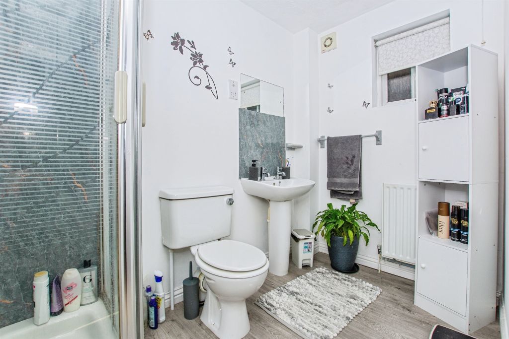 Property photo 3 of 20