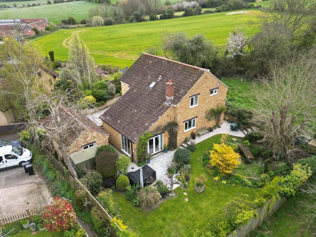 Property photo 1 of 35