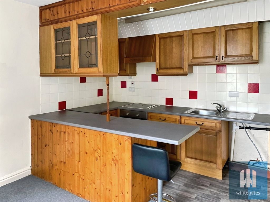 Property photo 2 of 10 Picture No. 35