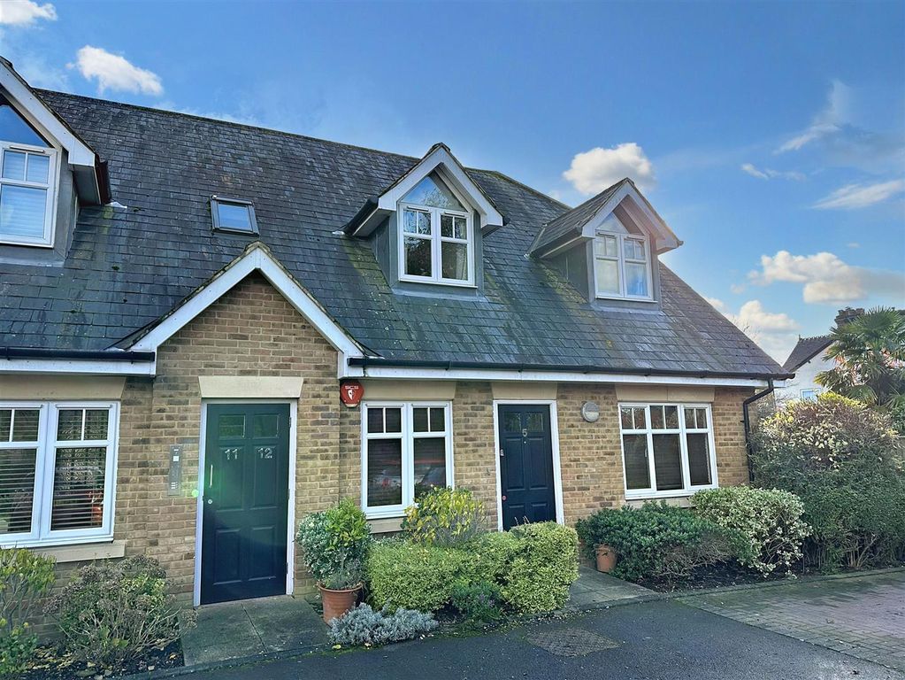 Property photo 1 of 5