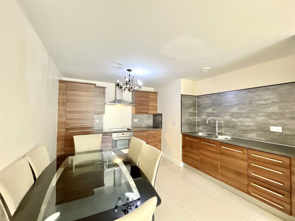 Property photo 1 of 24 Dining Kitchen