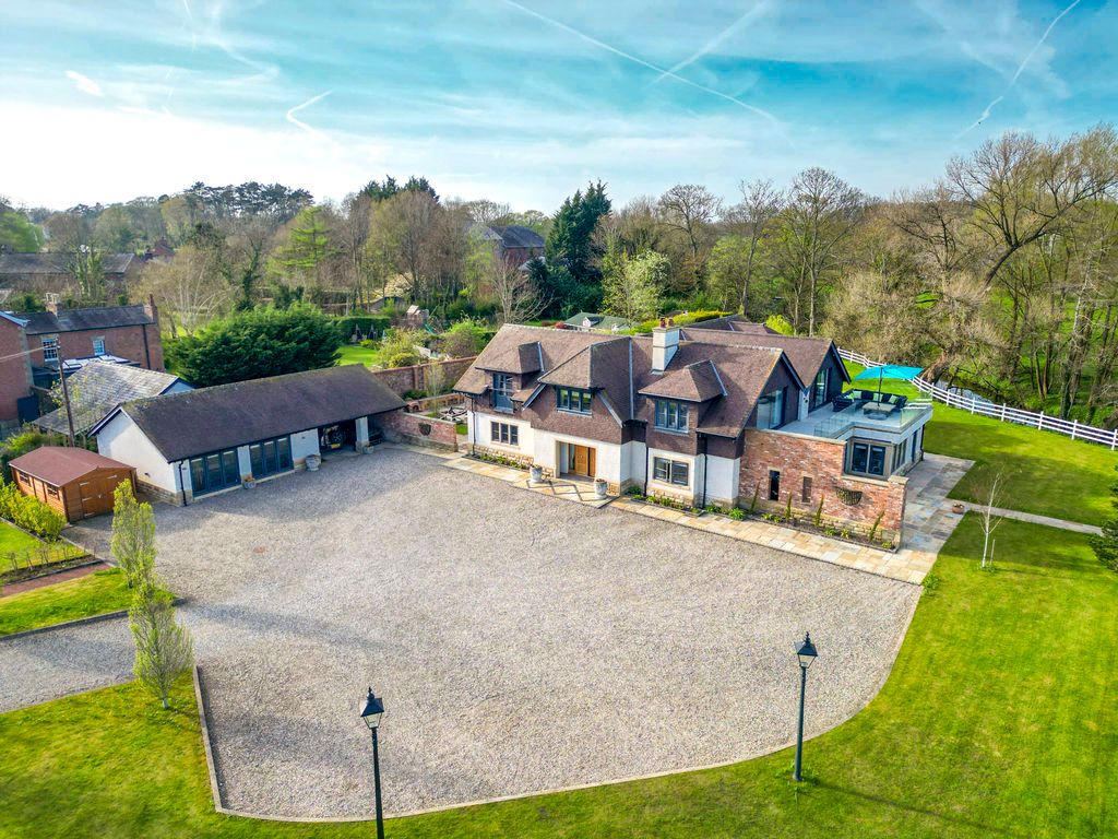 Property photo 1 of 46 Photo 62