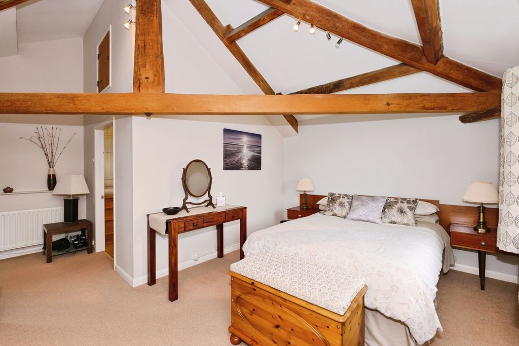 Property photo 3 of 30 Annexe Bedroom