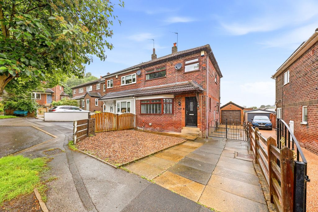 Property photo 1 of 22