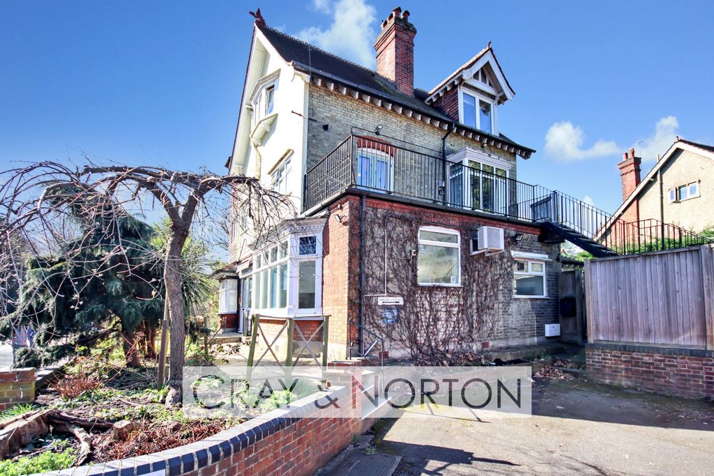 Additional image 4 of 4 bed detached house for saleAddiscombe Road, Croydon CR0