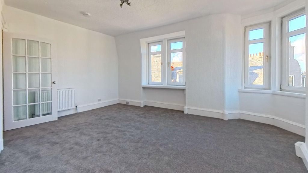 Property photo 2 of 13 Photo 2