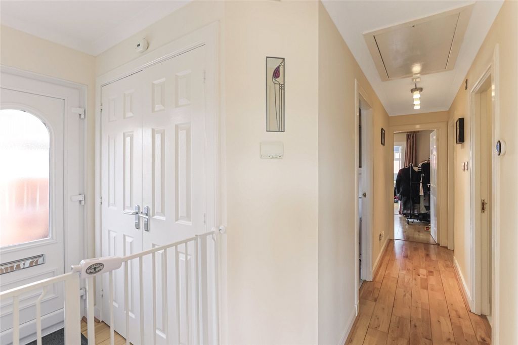 Property photo 3 of 20 Picture No. 03