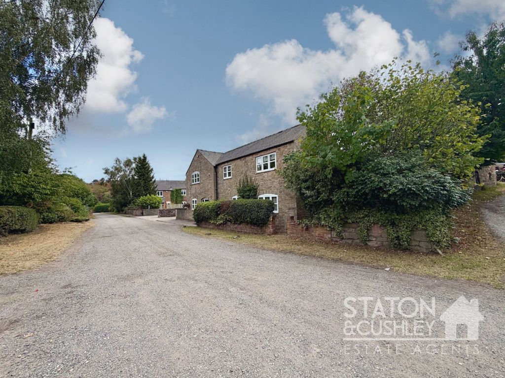 Property photo 2 of 48