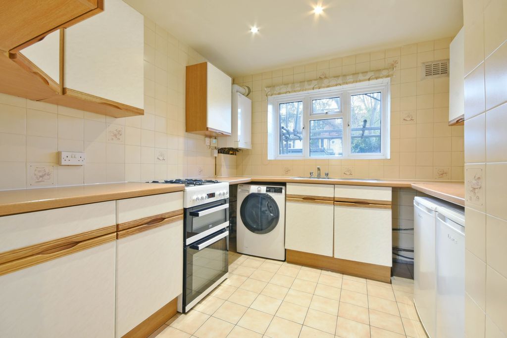 Property photo 1 of 12 Floorplan