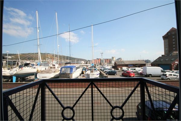 Property photo 3 of 9