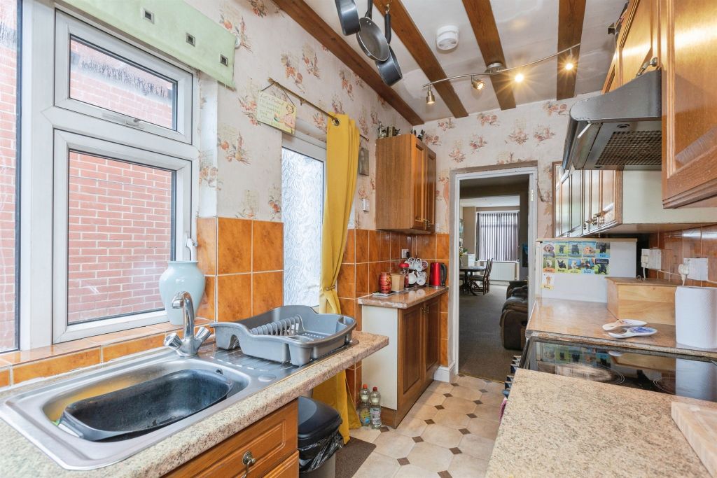 Property photo 3 of 16