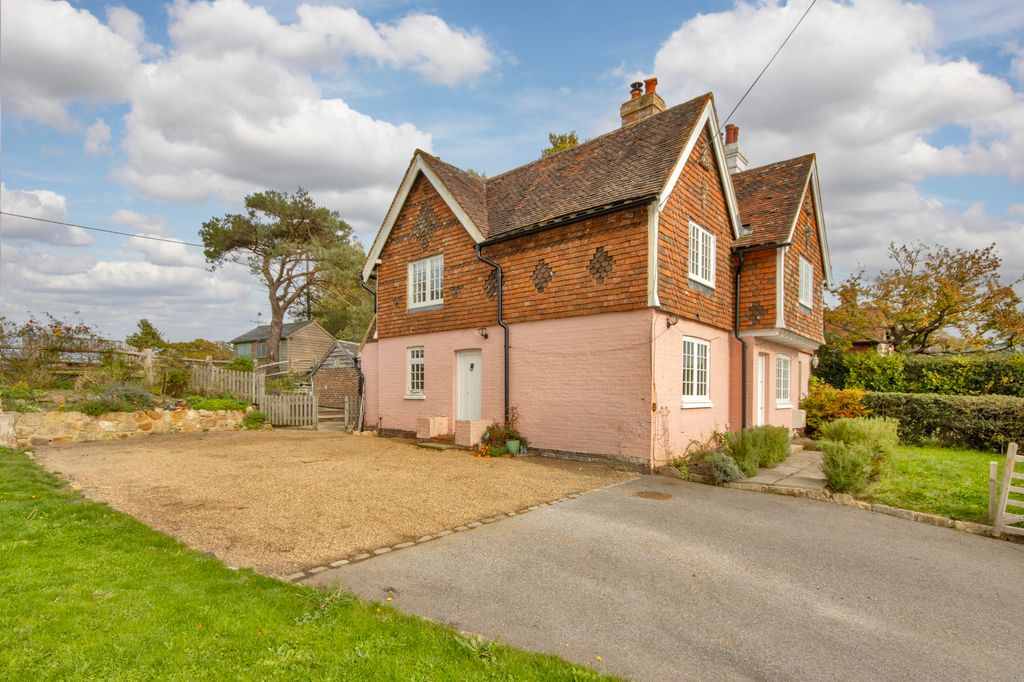 Property photo 3 of 15