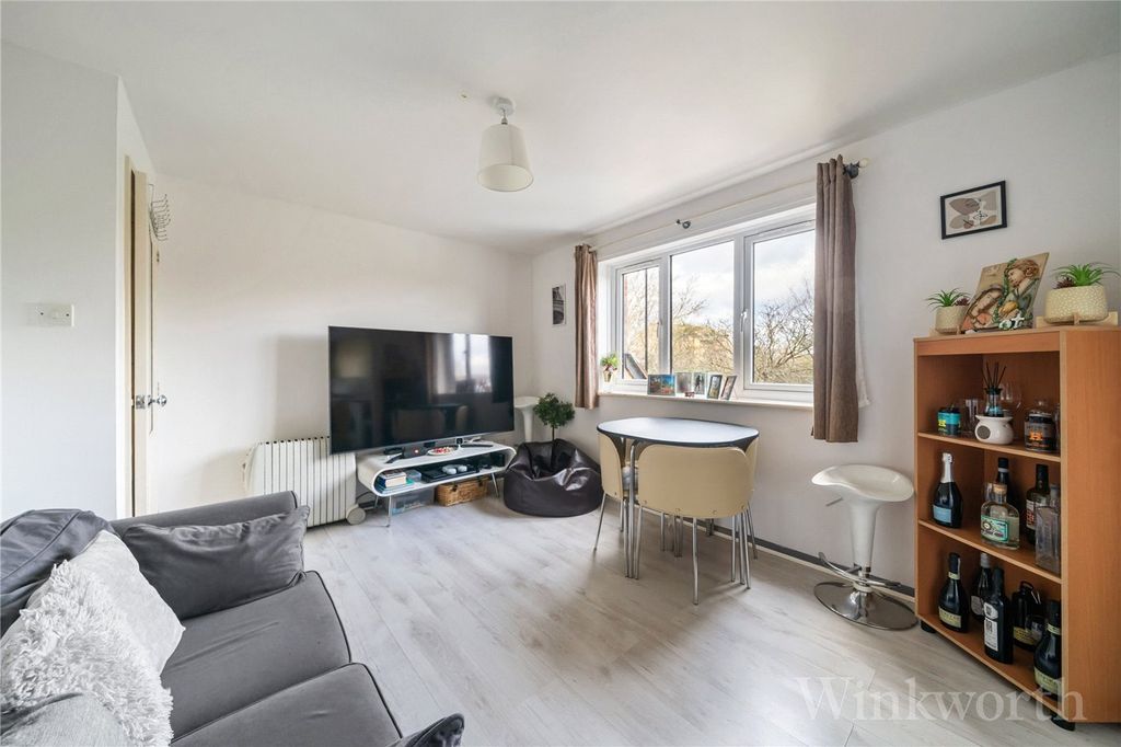 Property photo 1 of 7 Picture No. 07