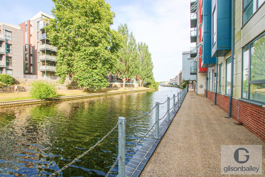 Property photo 3 of 11 Mhrpqa-Or0S8T02Irudqcq.Jpg