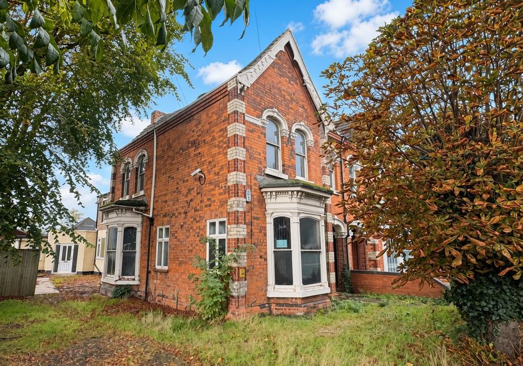 Property photo 1 of 24