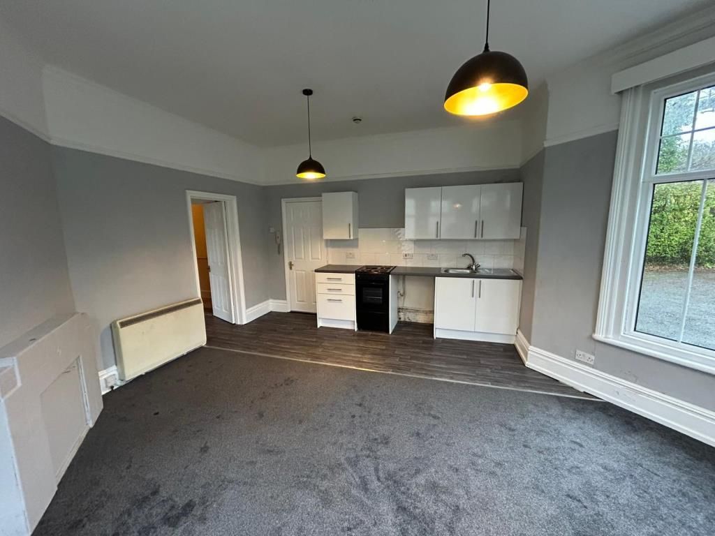 Property photo 1 of 2 Kitchen