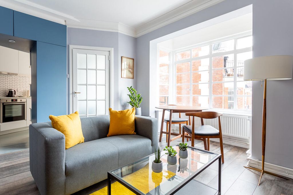 Property photo 2 of 16 Hor - 108. Rossmore Court, Park Road.Nw1 6Xz-17.Jp