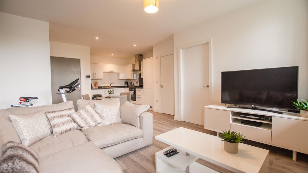 Property photo 3 of 7 Dsc06261.Jpg