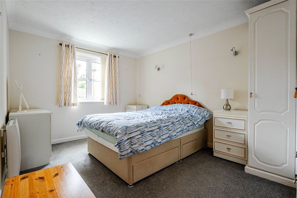 Property photo 3 of 7 Picture No. 02