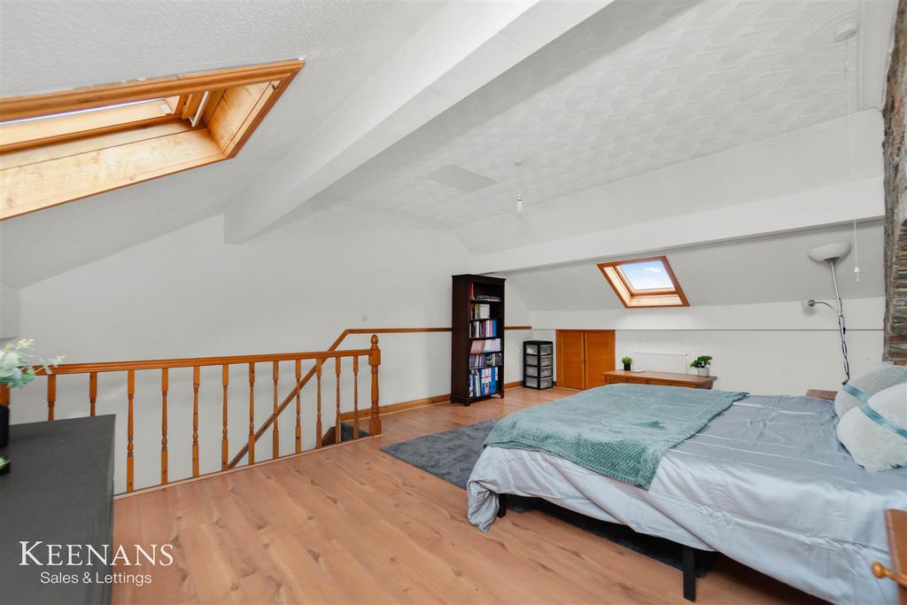 Property photo 3 of 32 Kmt00750.Jpg