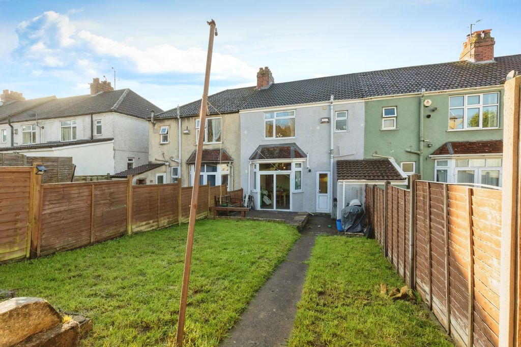 Property photo 2 of 15