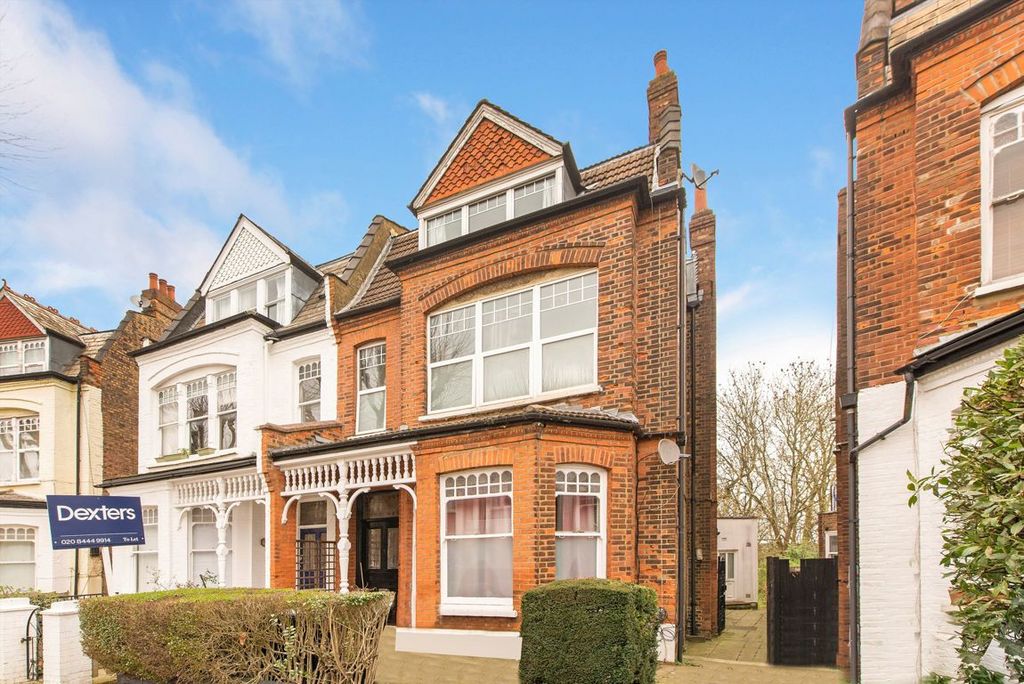 Property photo 1 of 7