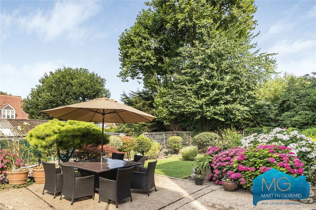 Property photo 1 of 11 Picture No. 17